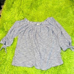 Cupio Cold Shoulder Top